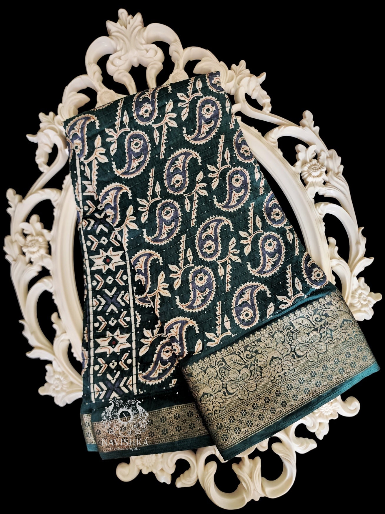 Bottle Green Paisley Printed Muslin Saree with Sequins